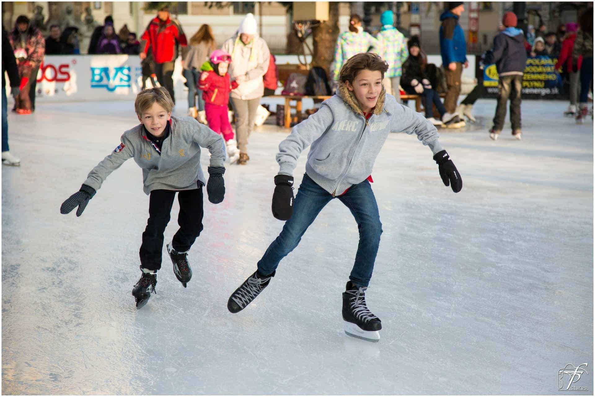 5 Reasons Why Ice Skating Is the Best Winter Workout
