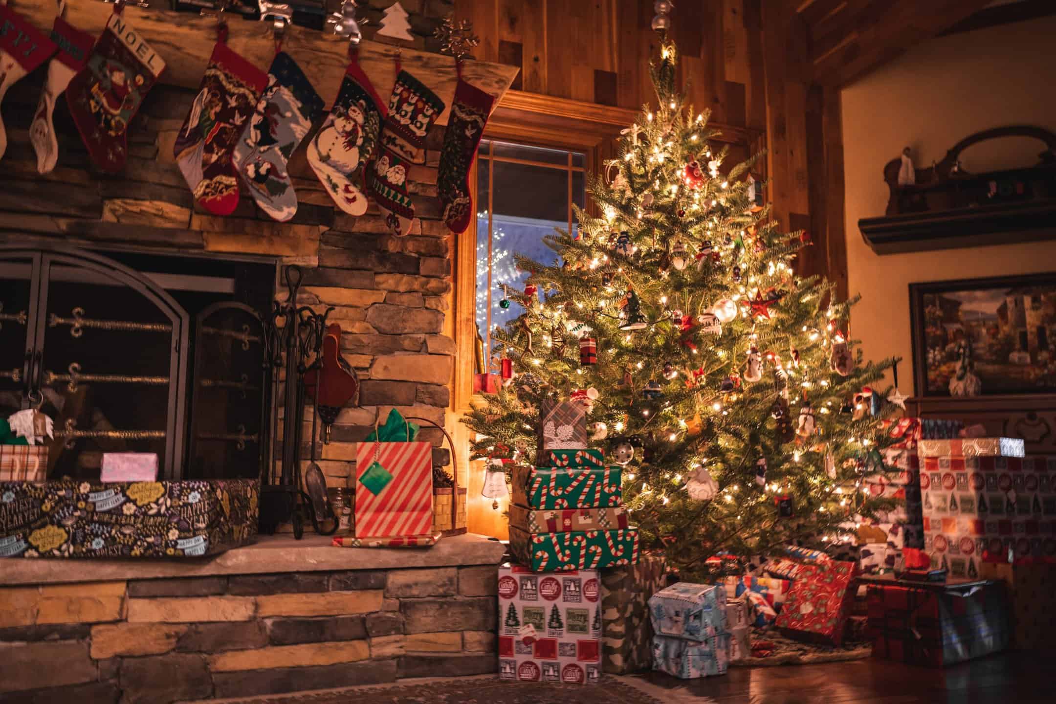 Décorations de Noël : d'où viennent nos traditions ? OVO Network