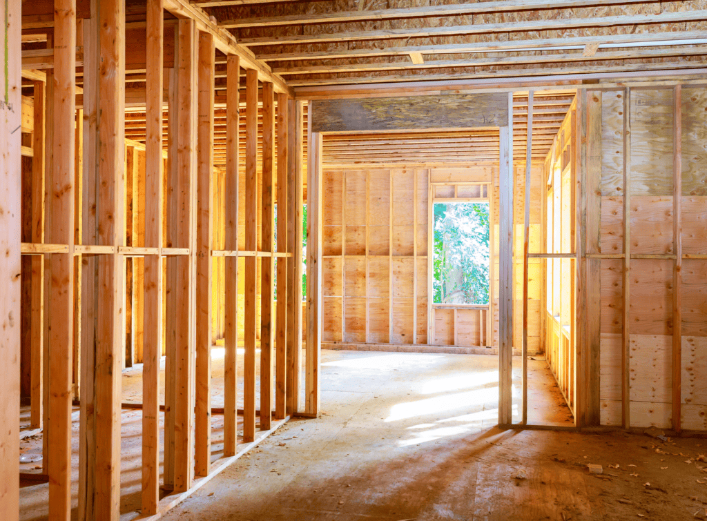 Intérieur d'un bâtiment en construction.