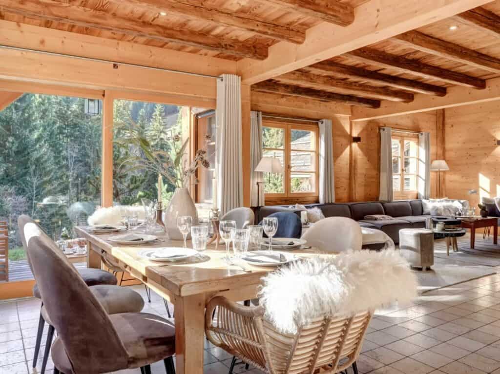 Bright living room at Chalet Hollygotty, in La Clusaz.